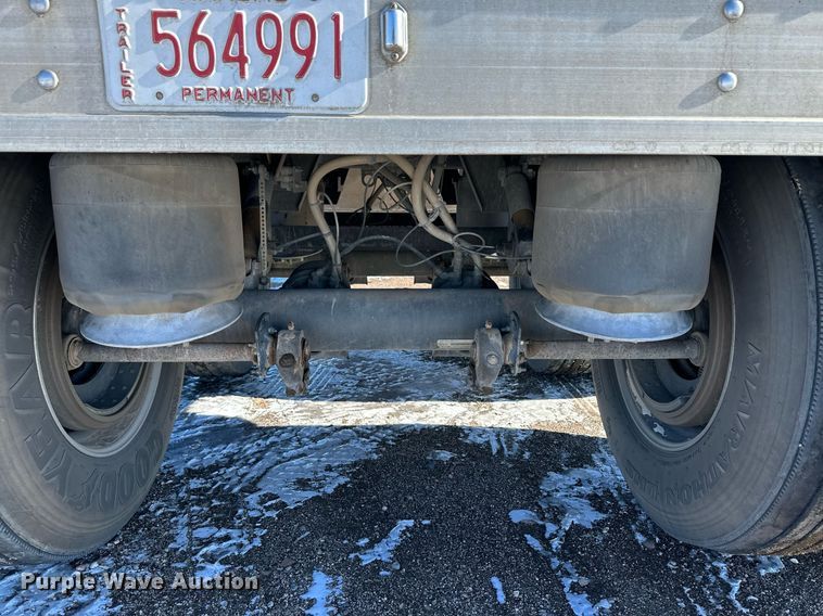 image for item EK9910 2016 Timpte grain trailer