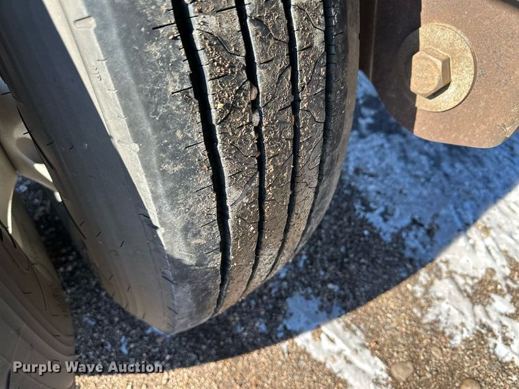 image for item EK9910 2016 Timpte grain trailer