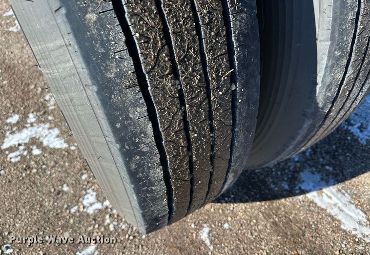 image for item EK9910 2016 Timpte grain trailer