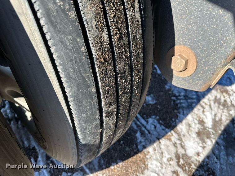 image for item EK9910 2016 Timpte grain trailer