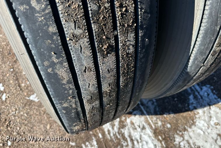 image for item EK9910 2016 Timpte grain trailer