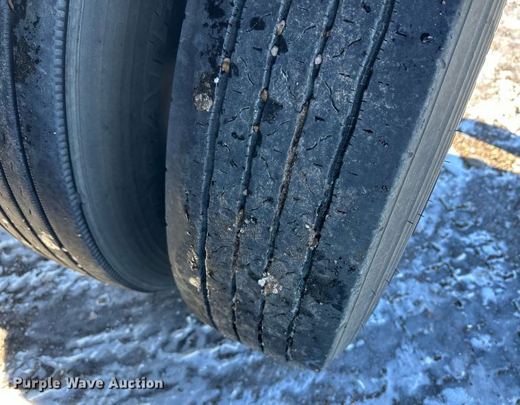 image for item EK9910 2016 Timpte grain trailer