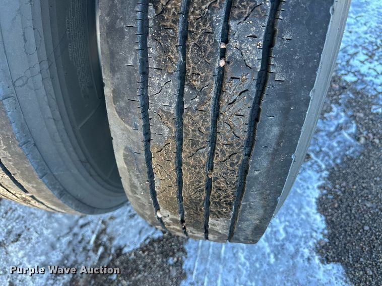 image for item EK9910 2016 Timpte grain trailer