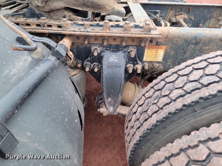 image for item KT9628 2012 Freightliner  Cascadia 125 semi truck