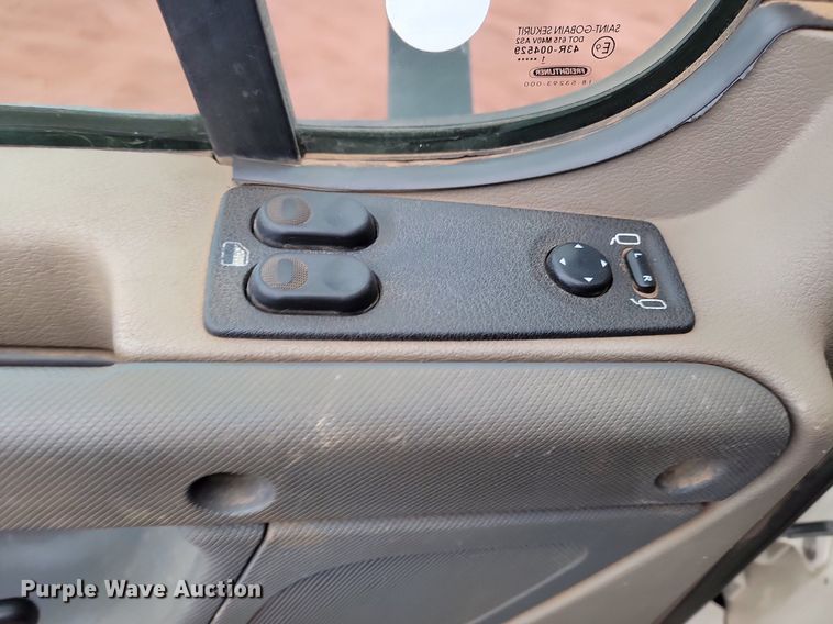 image for item KT9628 2012 Freightliner  Cascadia 125 semi truck