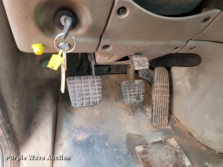 image for item KT9628 2012 Freightliner  Cascadia 125 semi truck