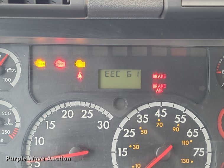 image for item KT9628 2012 Freightliner  Cascadia 125 semi truck