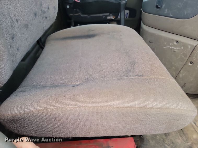 image for item KT9628 2012 Freightliner  Cascadia 125 semi truck