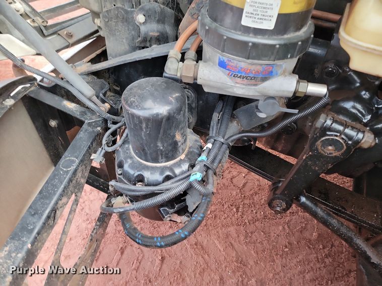 image for item KT9628 2012 Freightliner  Cascadia 125 semi truck