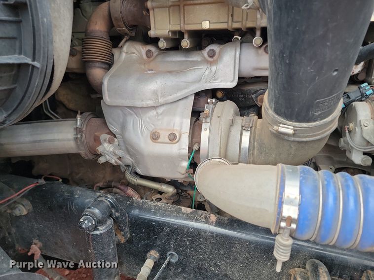 image for item KT9628 2012 Freightliner  Cascadia 125 semi truck