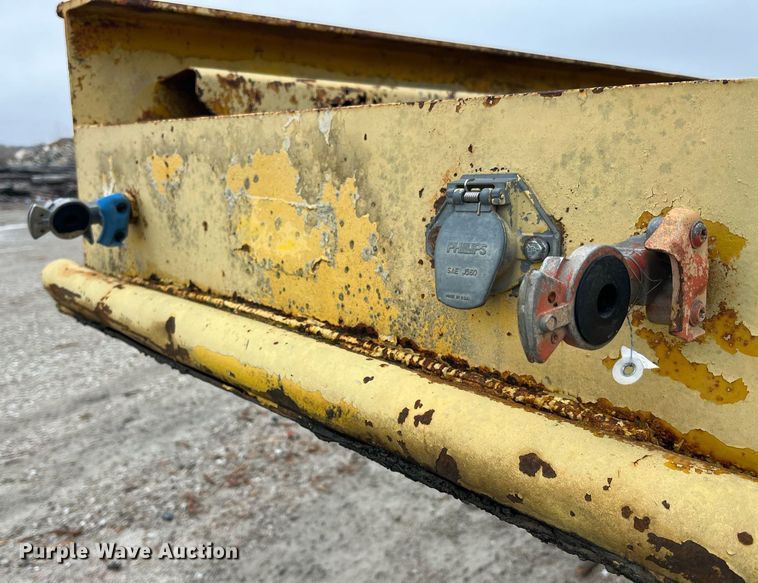 image for item LD9899 1972 Load King equipment trailer