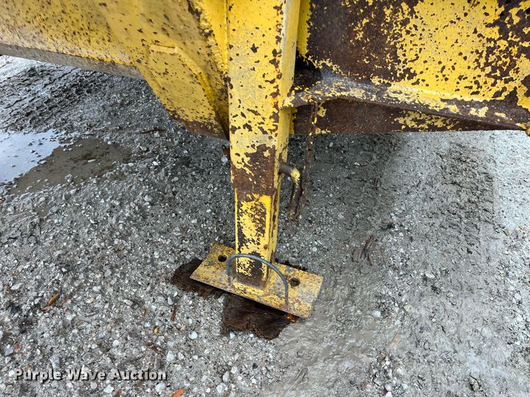 image for item LD9899 1972 Load King equipment trailer