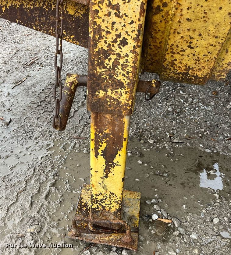 image for item LD9899 1972 Load King equipment trailer