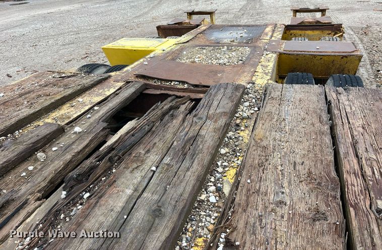 image for item LD9899 1972 Load King equipment trailer