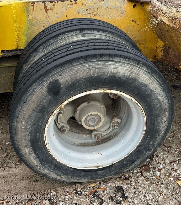 image for item LD9899 1972 Load King equipment trailer