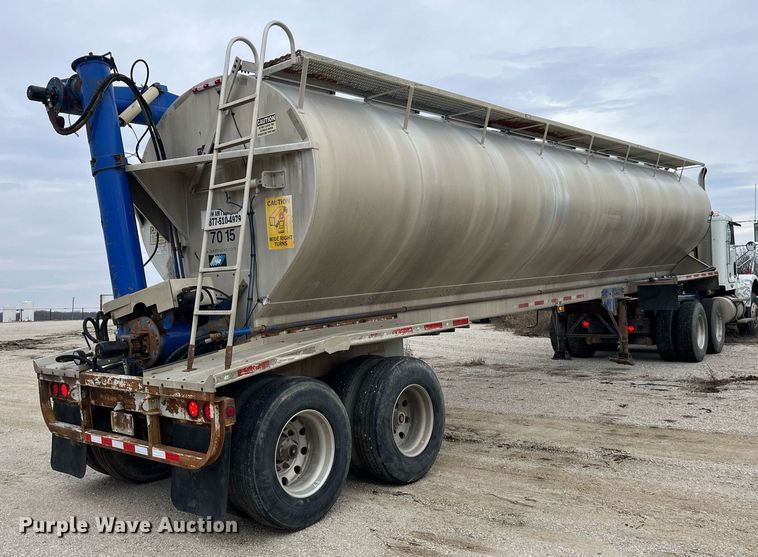 image for item LD9924 2006 Warren AT-36-SER9 feed delivery trailer