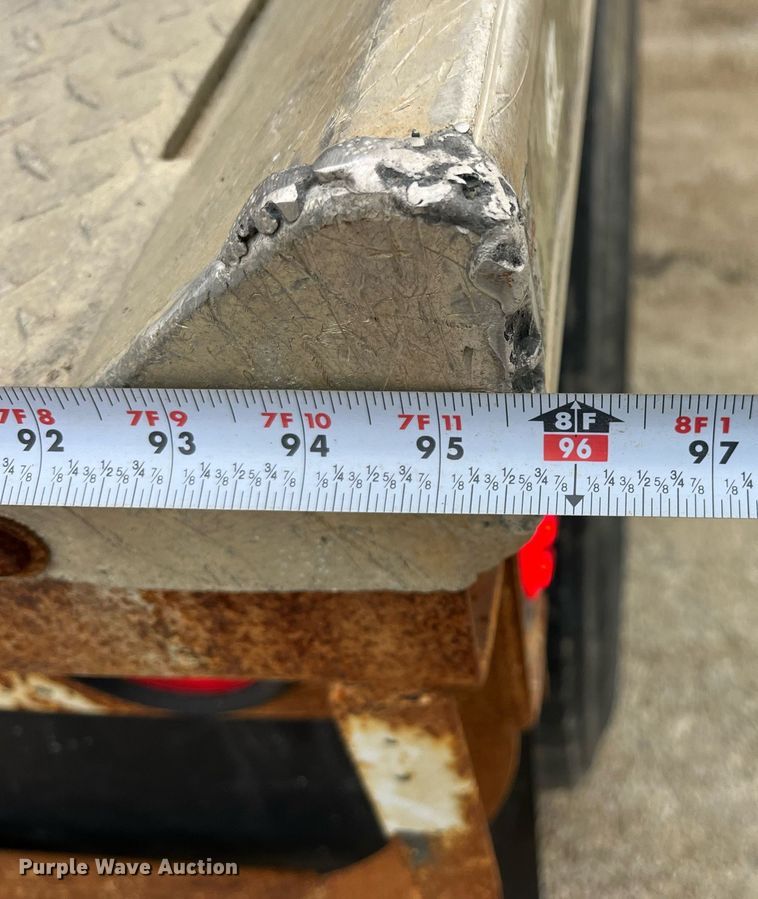 image for item LD9924 2006 Warren AT-36-SER9 feed delivery trailer