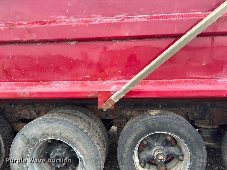 image for item LO9460 1994 Kenworth  T800 dump truck