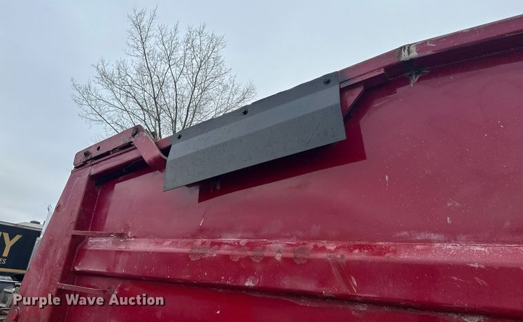 image for item LO9460 1994 Kenworth  T800 dump truck