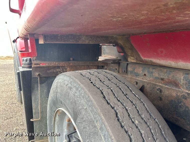 image for item LO9460 1994 Kenworth  T800 dump truck