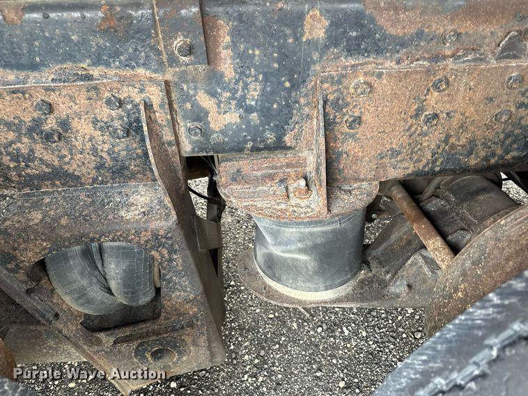 image for item LO9460 1994 Kenworth  T800 dump truck