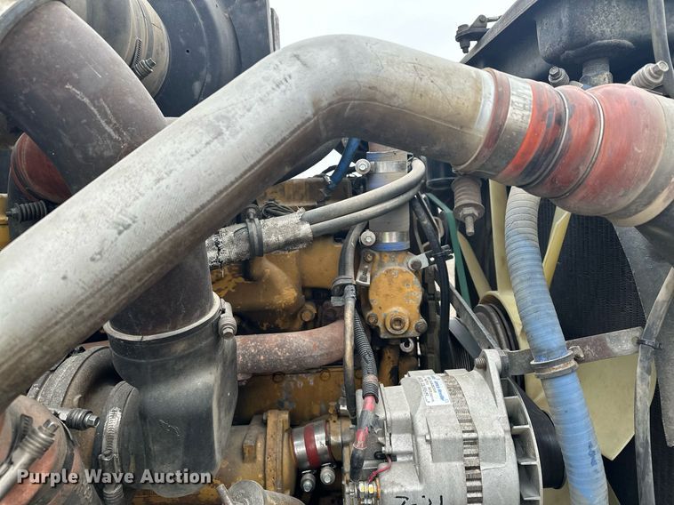 image for item LO9460 1994 Kenworth  T800 dump truck