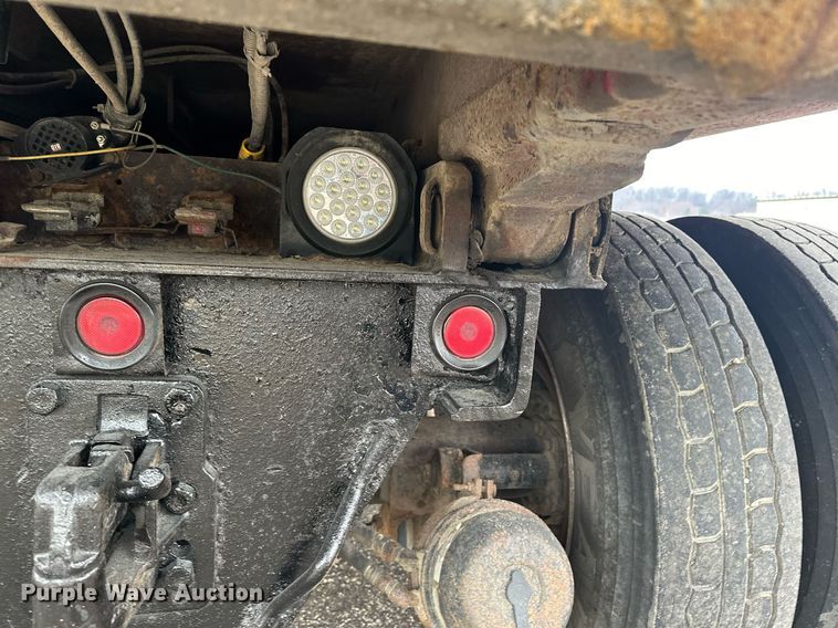 image for item LO9460 1994 Kenworth  T800 dump truck