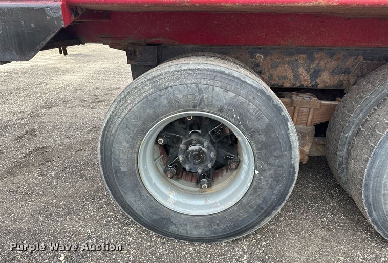 image for item LO9460 1994 Kenworth  T800 dump truck