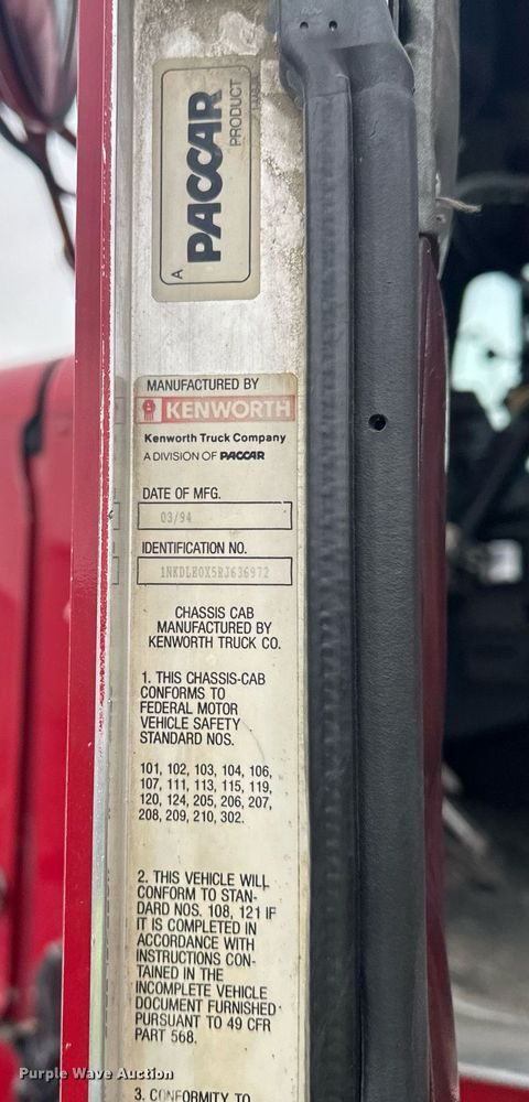 image for item LO9460 1994 Kenworth  T800 dump truck