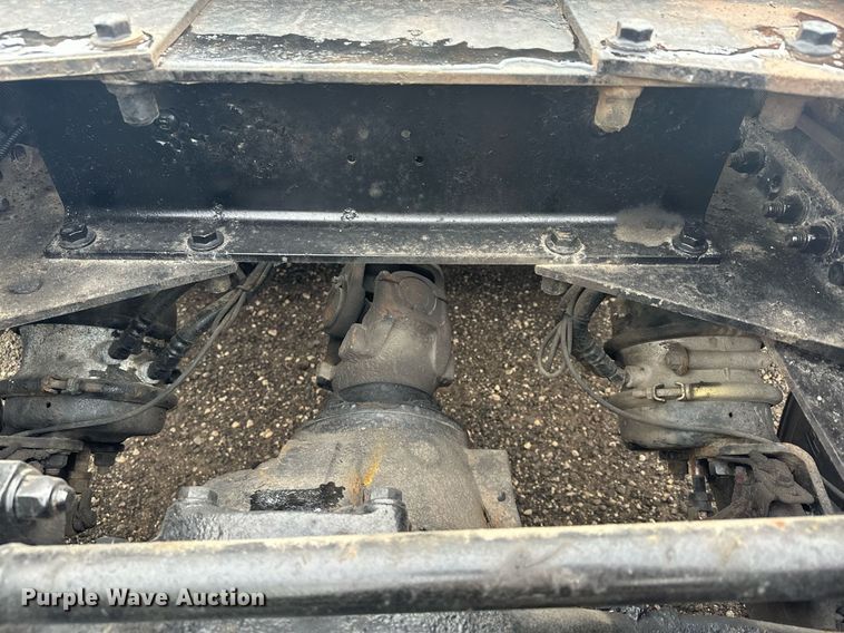 image for item LO9461 2007 Peterbilt  379 semi truck