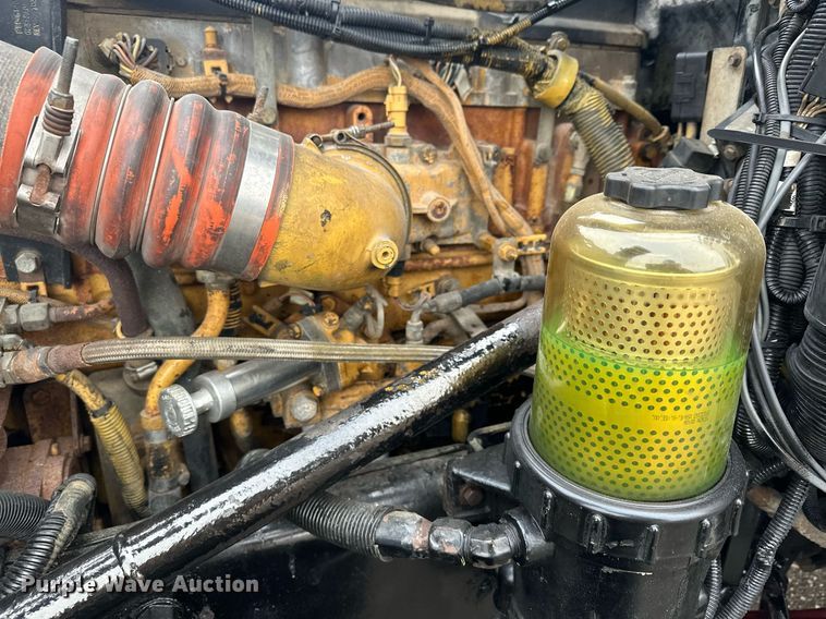 image for item LO9461 2007 Peterbilt  379 semi truck