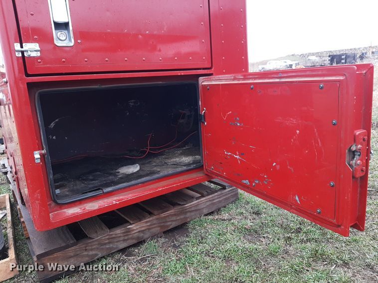 image for item LY9020 89