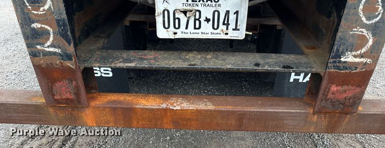 image for item MI9002 1985 Great Dane extendable flatbed trailer