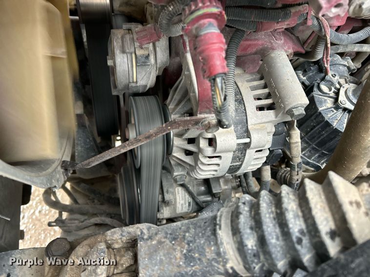 image for item NE9703 2012 Mack CHU613 semi truck