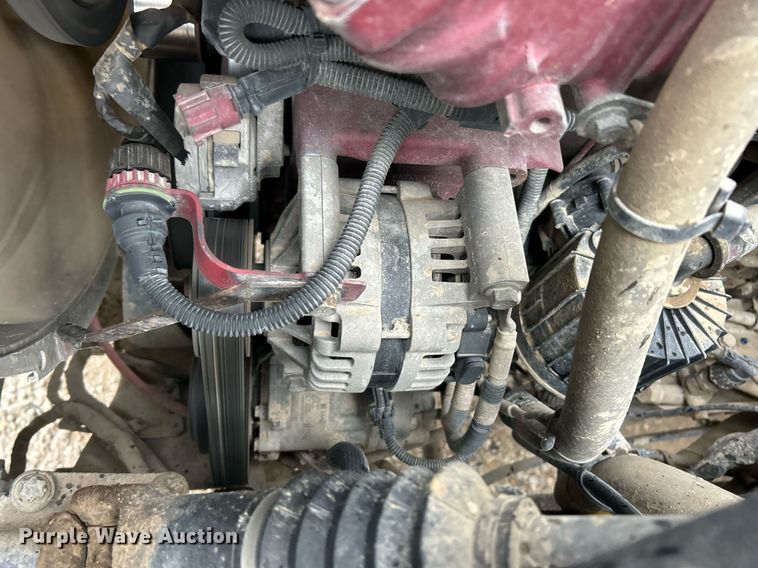 image for item NE9705 2012 Mack CHU613 semi truck