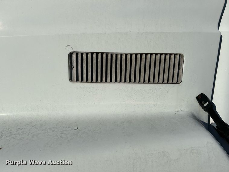 image for item NR9506 1999 Mack CH613 Maxi Cruise semi truck