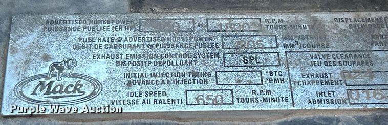 image for item NR9506 1999 Mack CH613 Maxi Cruise semi truck