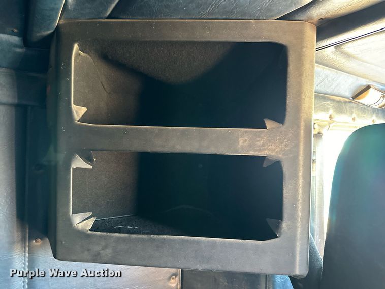 image for item NS9153 1994 Freightliner semi truck