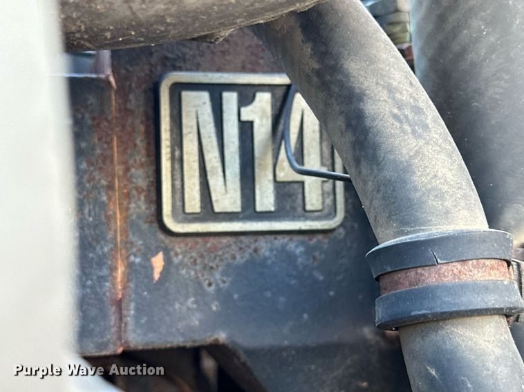 image for item NS9153 1994 Freightliner semi truck