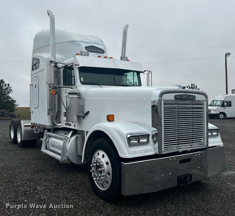 image for item OI9508 1994 Freightliner  FLD truck cab and chassis