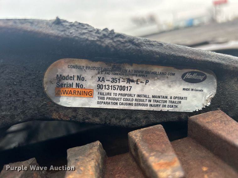 image for item OI9508 1994 Freightliner  FLD truck cab and chassis