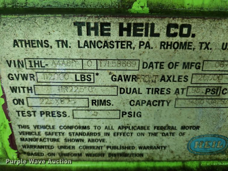 image for item OJ9708 1996 Heil  tank trailer