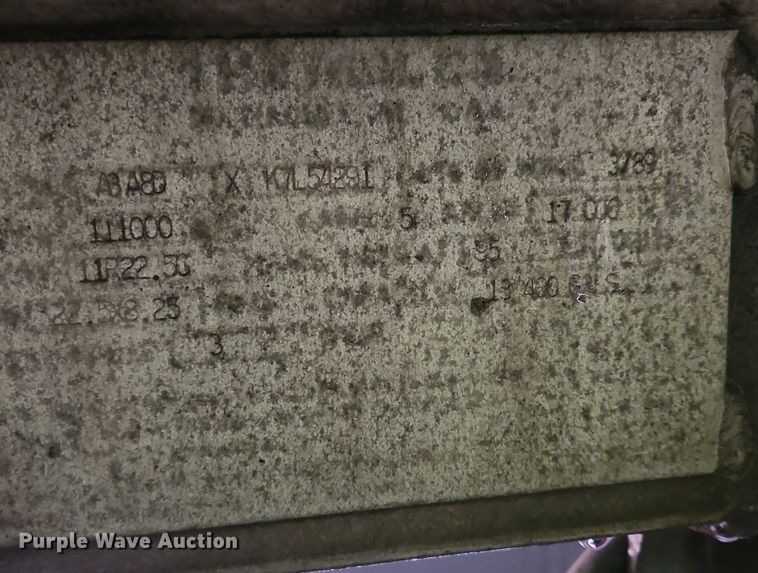 image for item OJ9709 1989 Heil tank trailer