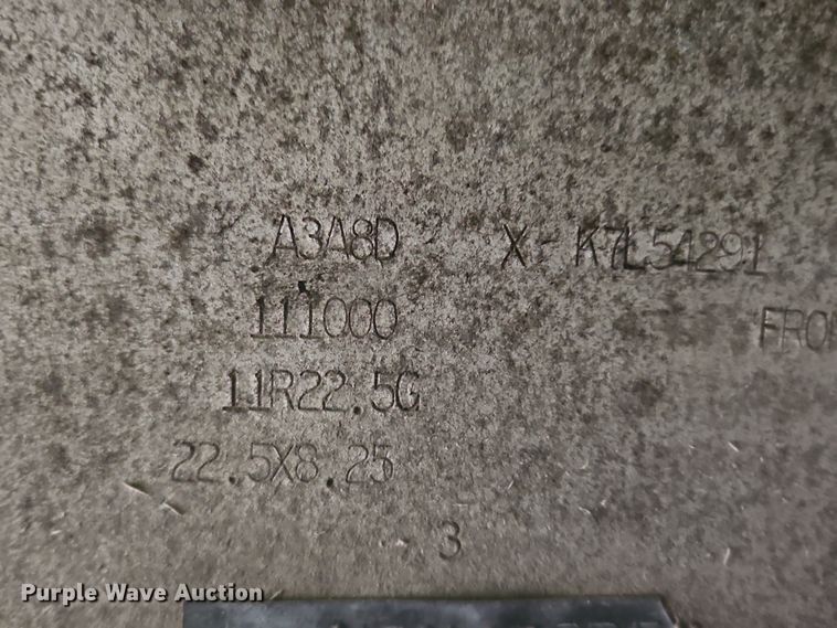 image for item OJ9709 1989 Heil tank trailer