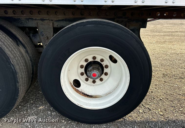 image for item OM9220 2008 Trailmobile dry van trailer