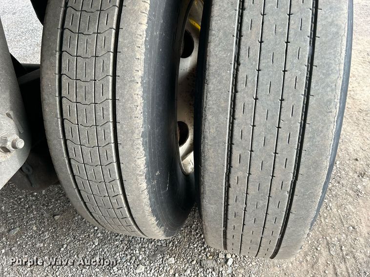 image for item OM9236 2013 Great Dane CSF- 1214-20053 dry van trailer