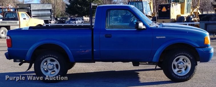 image for item DK8910 2001 Ford Ranger Edge pickup truck
