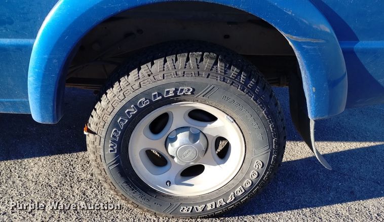 image for item DK8910 2001 Ford Ranger Edge pickup truck