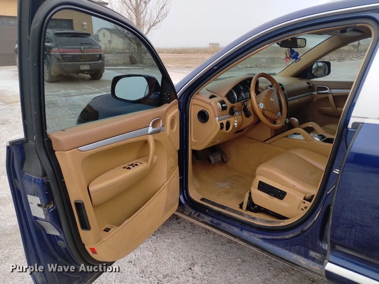 image for item DK8974 2009 Porsche  Cayenne S SUV