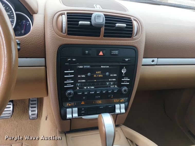 image for item DK8974 2009 Porsche  Cayenne S SUV